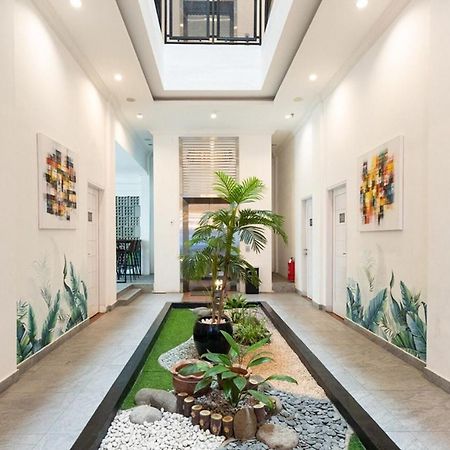 Reddoorz Premium Near Centre Point Mall Medan Ngoại thất bức ảnh