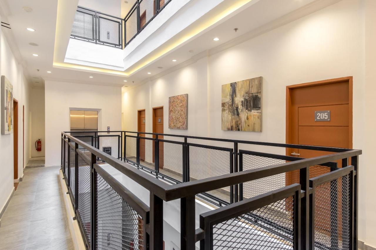 Reddoorz Premium Near Centre Point Mall Medan Ngoại thất bức ảnh