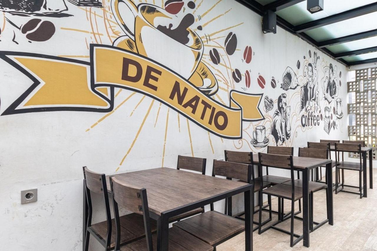 Reddoorz Premium Near Centre Point Mall Medan Ngoại thất bức ảnh